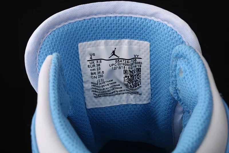 All categories Air Jordan Jordan series basketball shoes Air Jordan 1 Mid Air Jordan 1 Mid AJ1 Joe 1 white and blue 554724-106